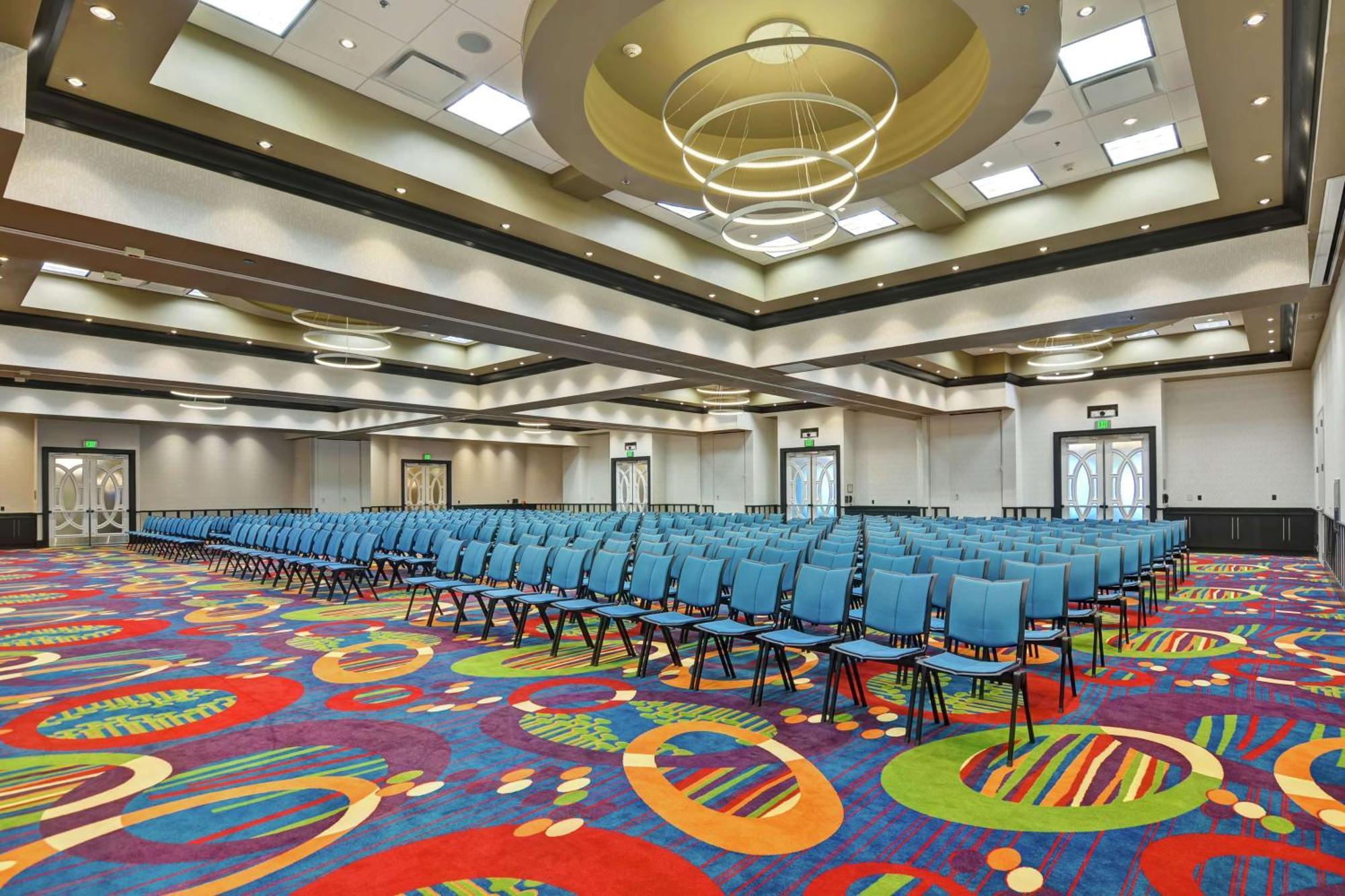 Hilton Garden Inn Raleigh/Crabtree Valley מראה חיצוני תמונה