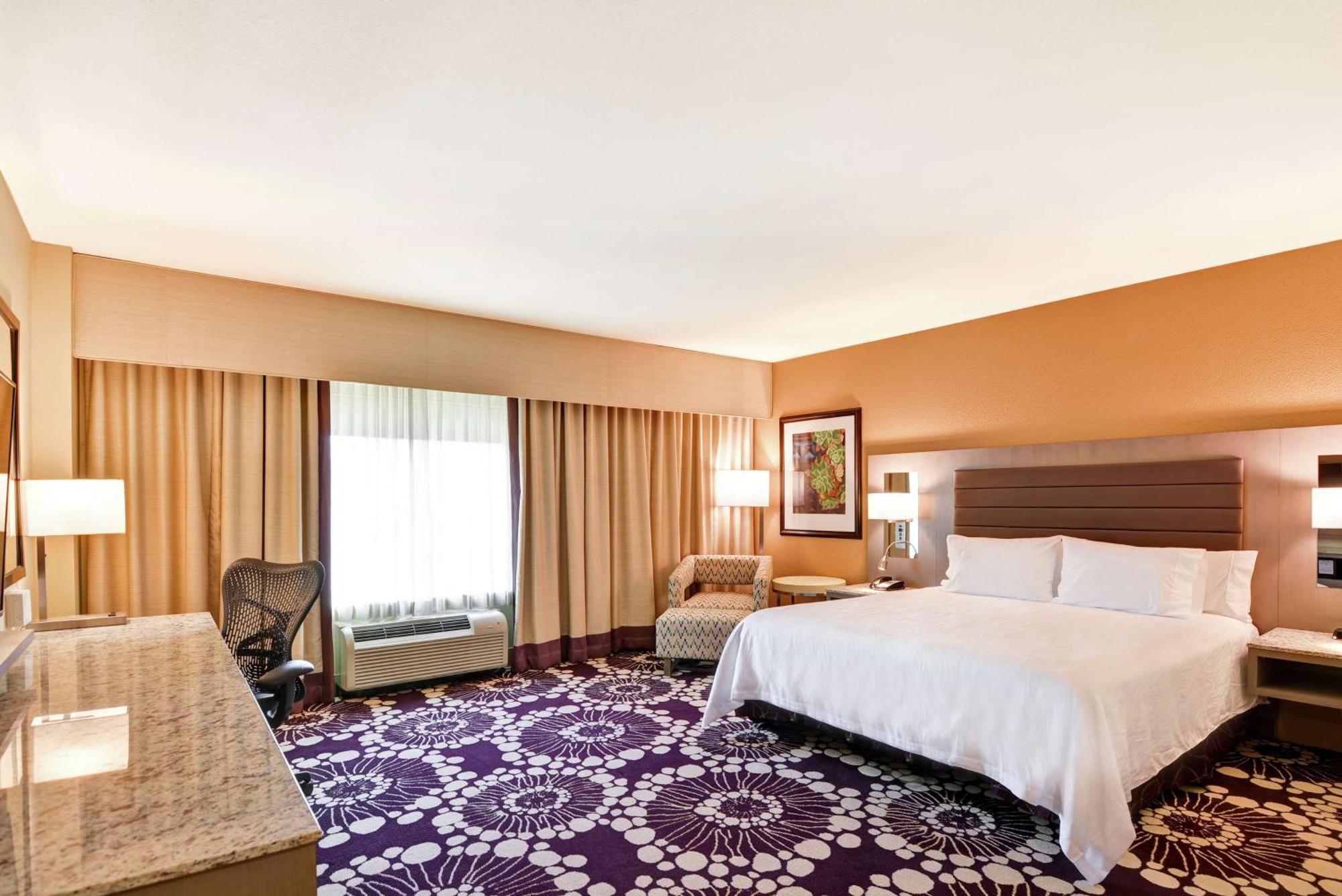 Hilton Garden Inn Raleigh/Crabtree Valley מראה חיצוני תמונה